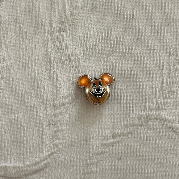 Pandora Mickey Pumpkin Charm - Picture 3 of 5